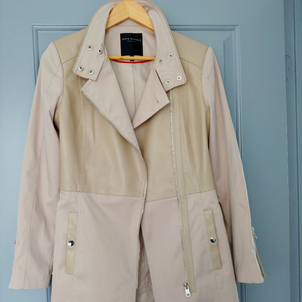 Northern Republic Montreal trench coat